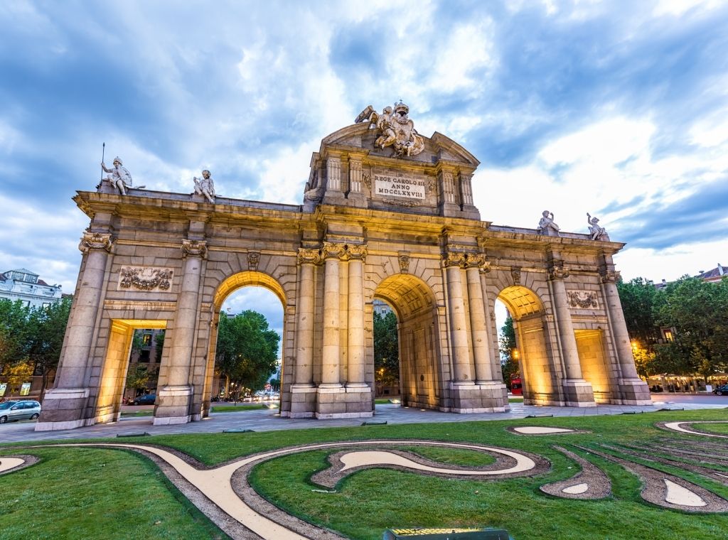 Endülüs Turu (Malaga Gidiş Madrid Dönüş)